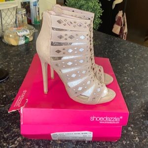 5 inch Blush Colored Heels BNIB